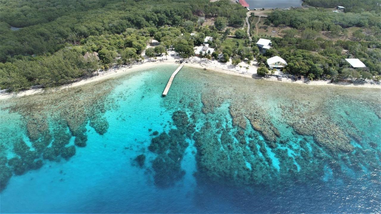 Coral Beach Village Resort Útila Exterior foto